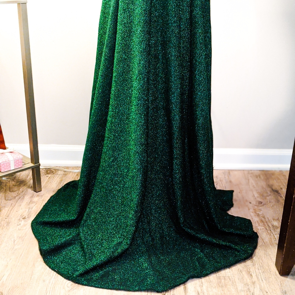 Emerald Green "Dazzling Emerald City" Mermaid Gown - Picture 5 of 8